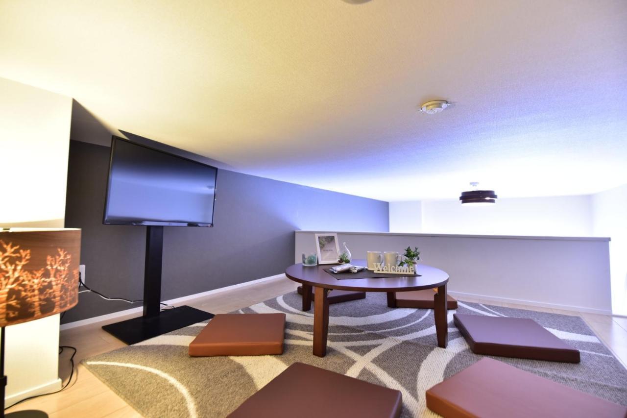モノトーン難波 Appartement Osaka Buitenkant foto